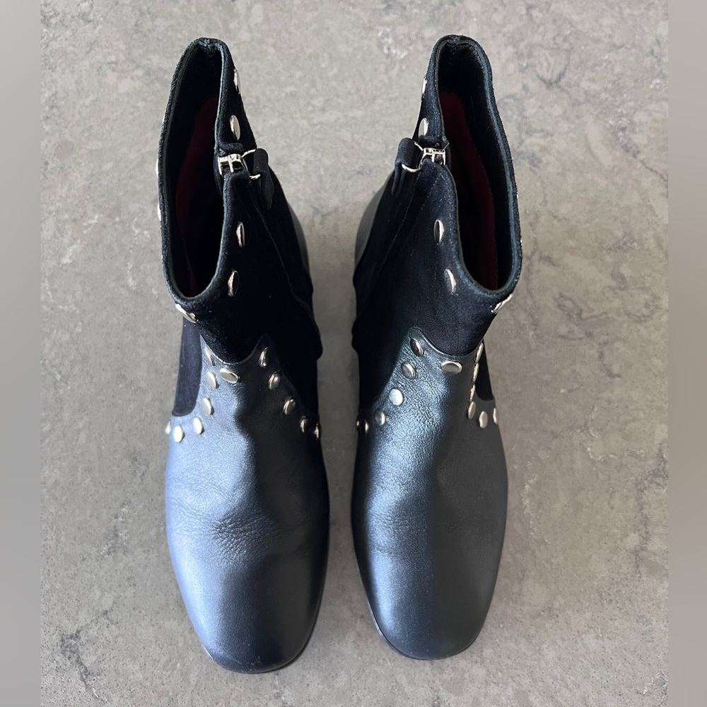 Newbark Joey leather Boots.